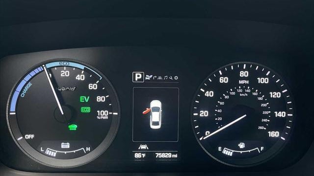 2017 Hyundai SONATA Hybrid Limited