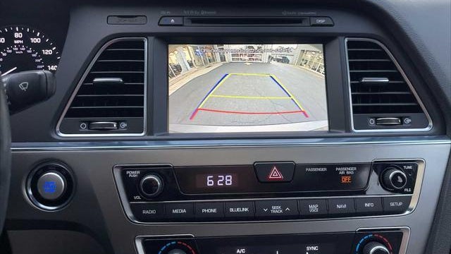 2017 Hyundai SONATA Hybrid Limited