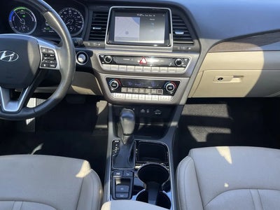 Photo of a 2019 Hyundai Sonata Hybrid Limited 4DR Sedan for sale