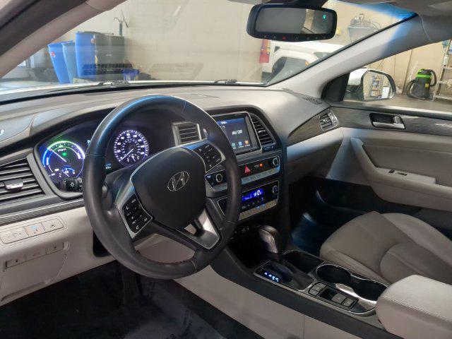 2019 Hyundai Sonata - $18,800