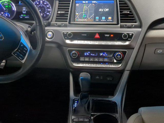 2019 Hyundai Sonata - $18,800