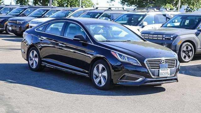 2016 Hyundai SONATA Plug-in Hybrid Limited