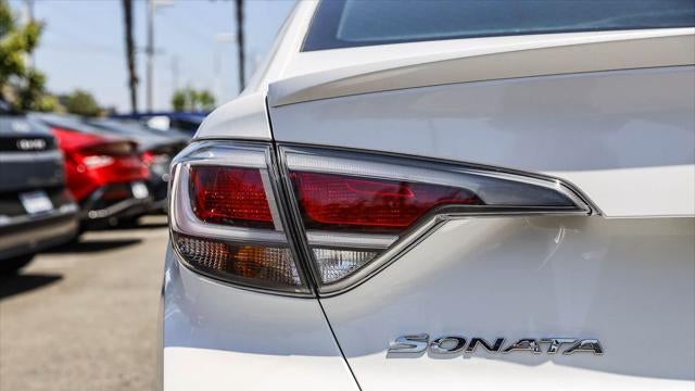 2017 Hyundai SONATA Plug-in Hybrid Limited