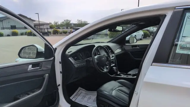 2019 Hyundai SONATA Plug-in Hybrid Limited