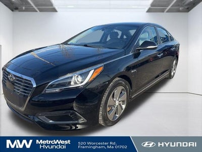 Photo of a 2017 Hyundai Sonata Plug-In Hybrid Limited 4DR Sedan for sale