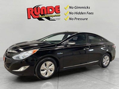 Photo of a 2014 Hyundai Sonata Hybrid Base 4DR Sedan for sale