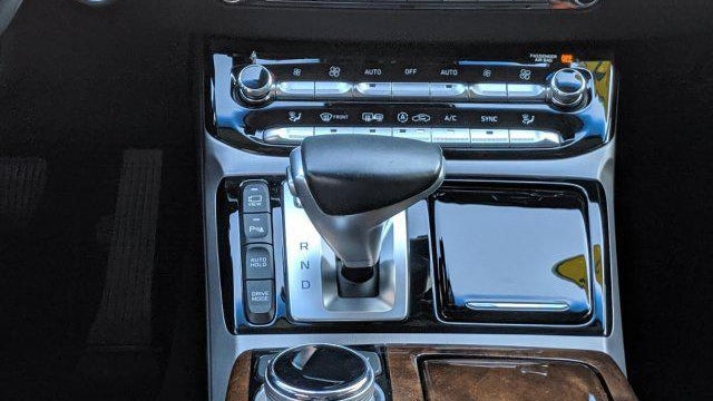 2017 Genesis G90 3.3T Premium