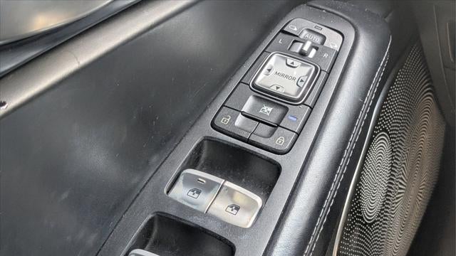 2018 Genesis G90 3.3T Premium