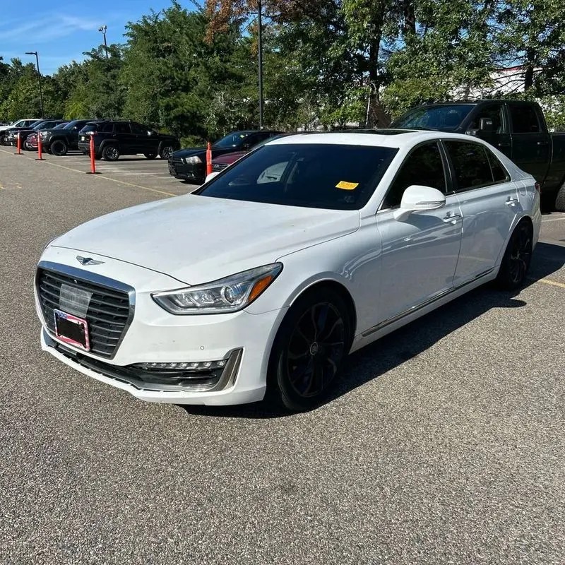 2017 Genesis G90 - $17,995