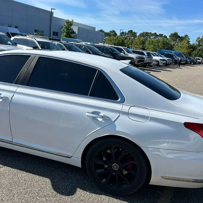 2017 Genesis G90 - $17,995