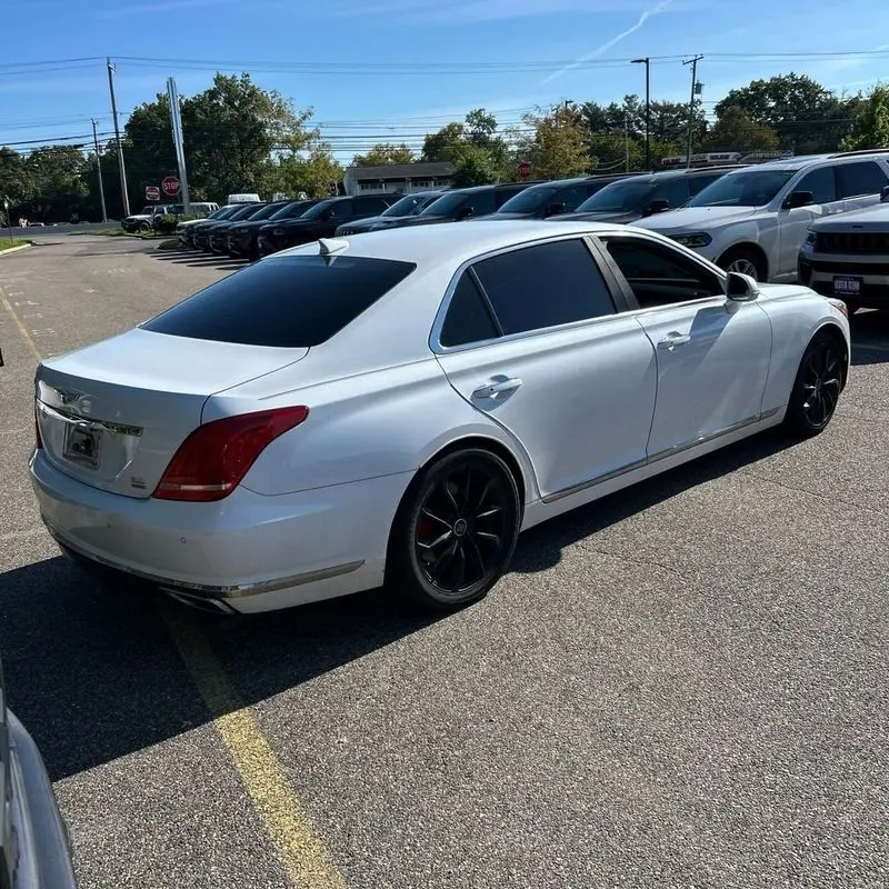 2017 Genesis G90 - $17,995