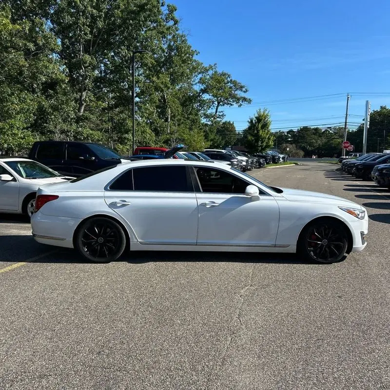 2017 Genesis G90 - $17,995