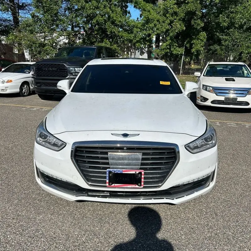 2017 Genesis G90 - $17,995