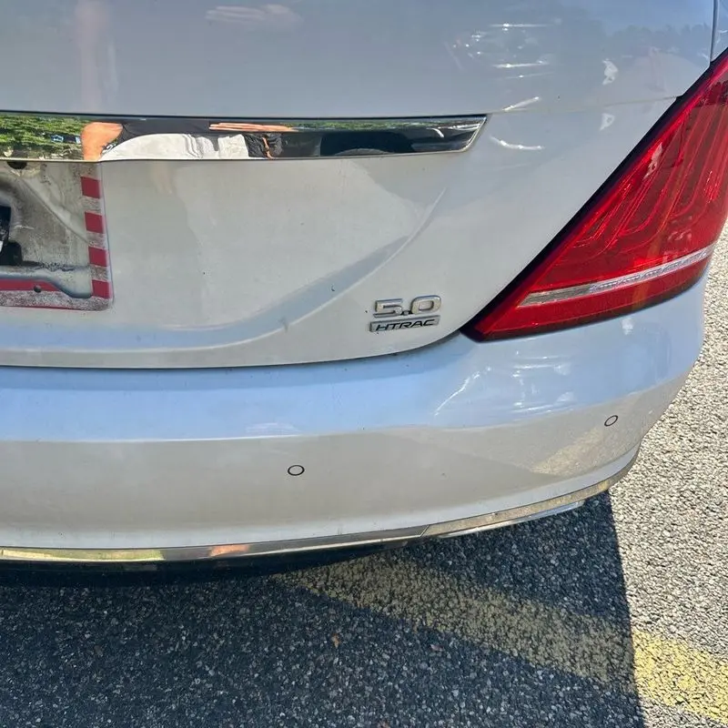 2017 Genesis G90 - $17,995