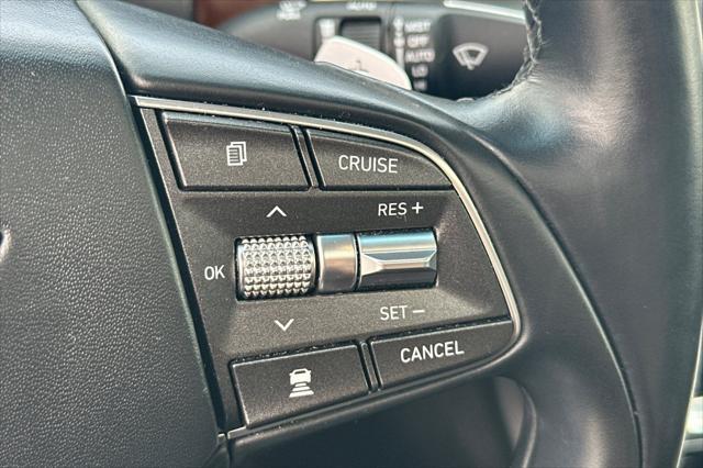 2018 Genesis G90 - $26,990