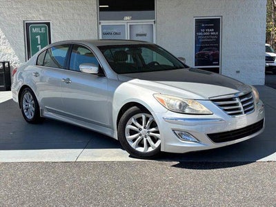 2013 Hyundai Genesis 3.8L 4DR Sedan