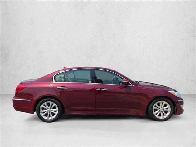 2013 Hyundai Genesis - $6,400