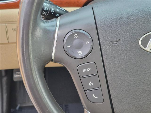 2013 Hyundai Genesis - $6,400