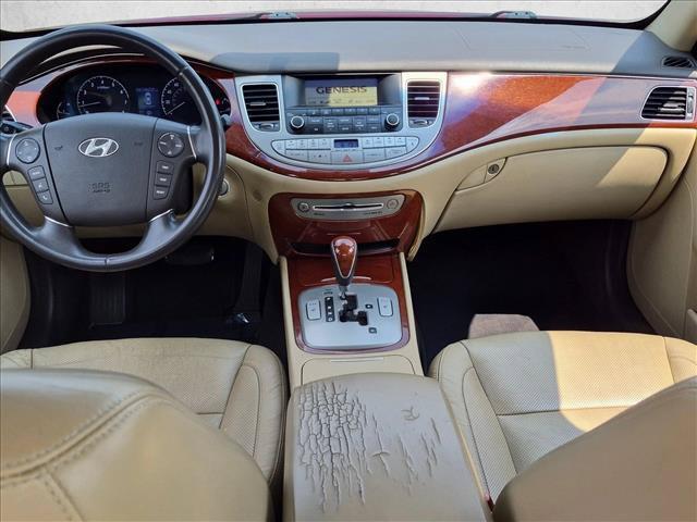 2013 Hyundai Genesis - $6,400