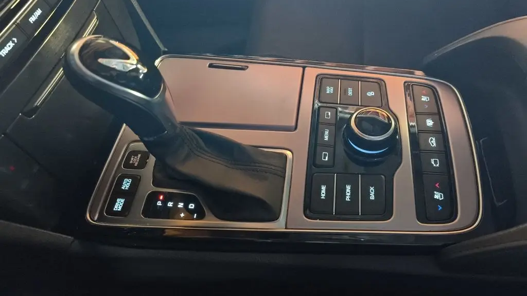 2015 Hyundai Equus Signature