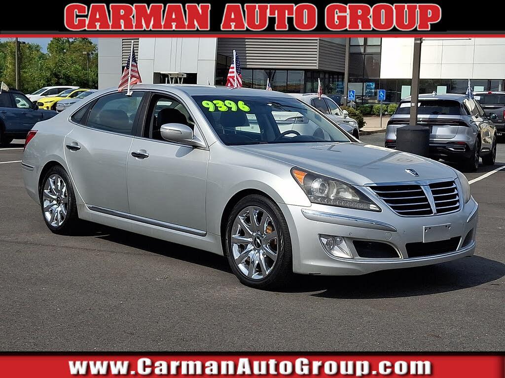 2013 Hyundai Equus - $9,396
