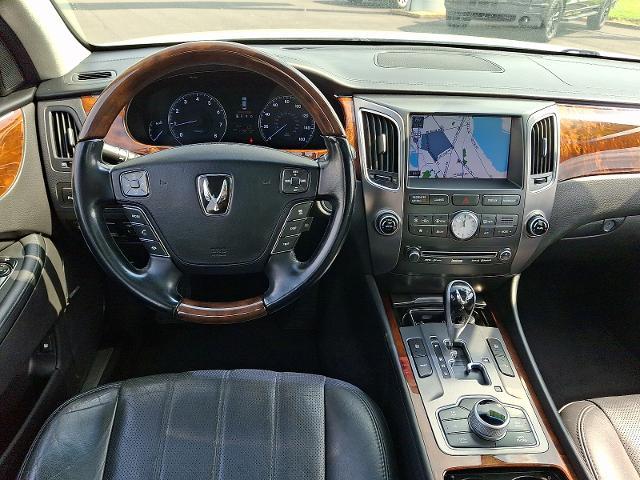 2013 Hyundai Equus - $7,695