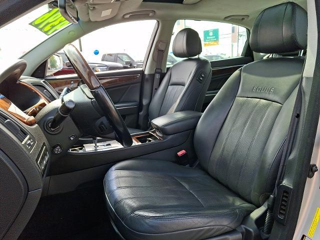 2013 Hyundai Equus - $7,695