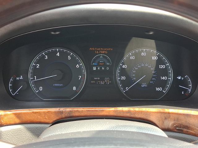 2013 Hyundai Equus - $7,695