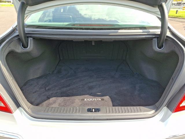 2013 Hyundai Equus - $7,695