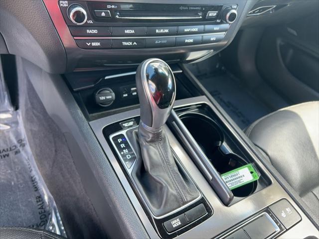 2015 Hyundai Genesis - $14,200