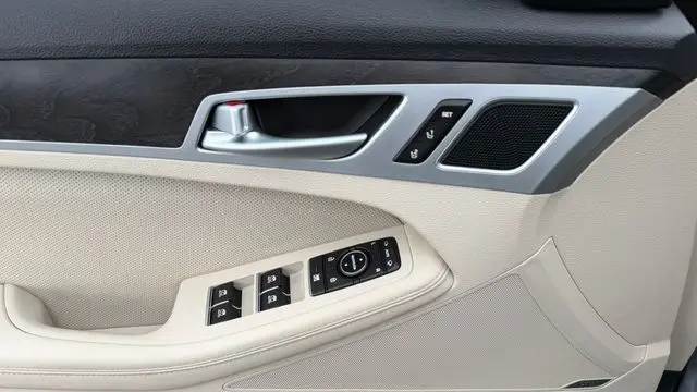 2015 Hyundai Genesis 3.8L