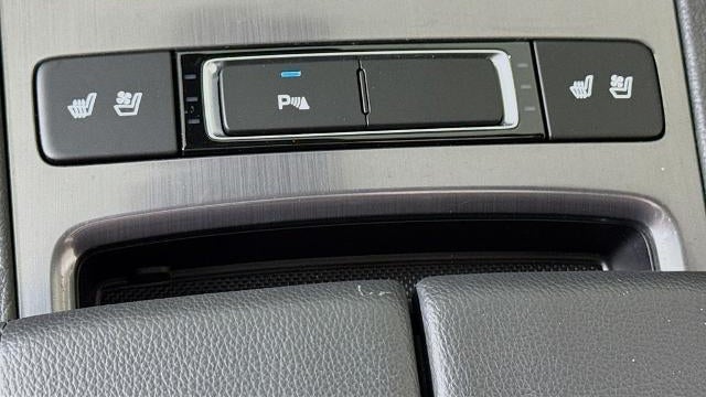 2017 Genesis G80 3.8