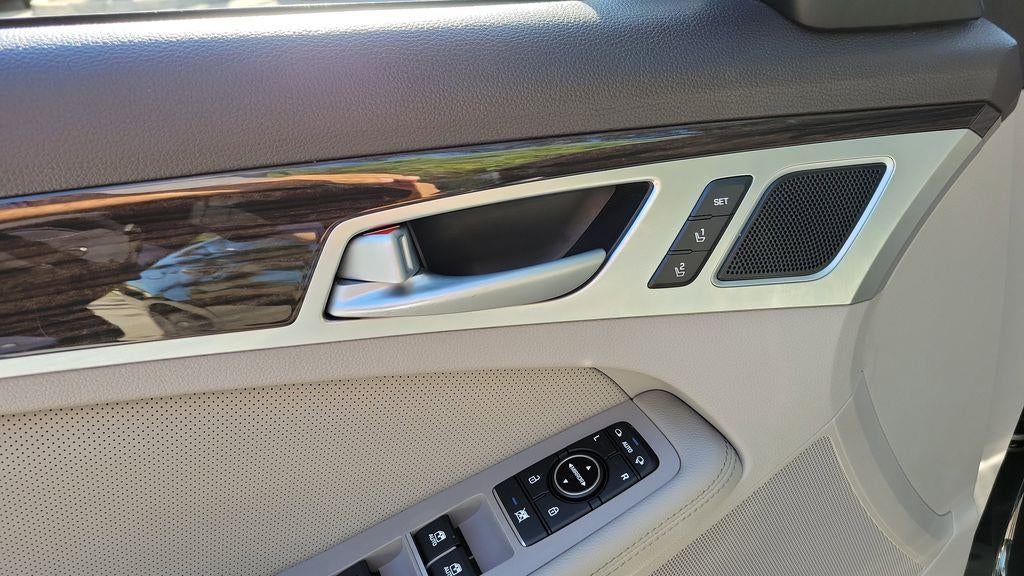 2017 Genesis G80 3.8