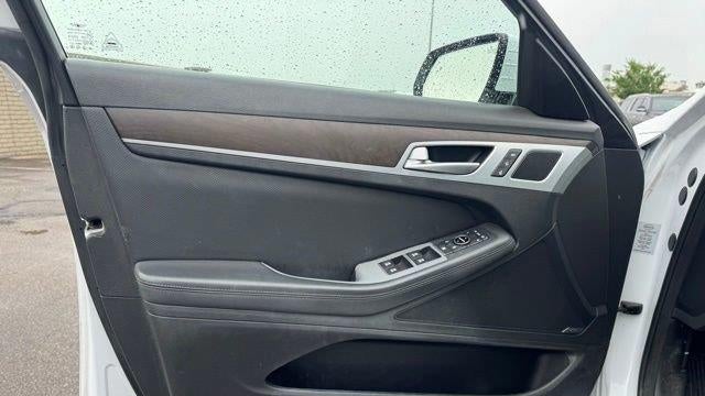 2017 Genesis G80 3.8