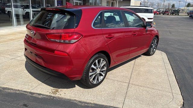 2018 Hyundai ELANTRA GT Base