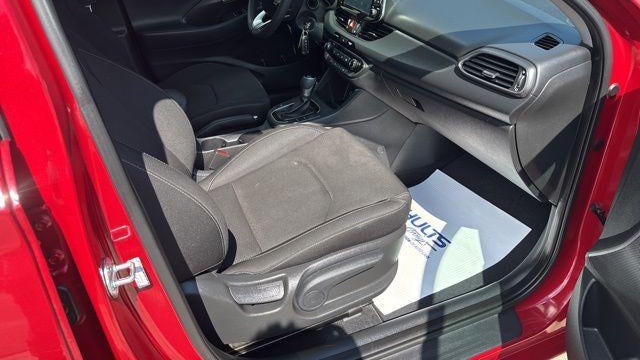 2018 Hyundai ELANTRA GT Base