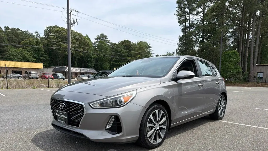 2020 Hyundai ELANTRA GT Base