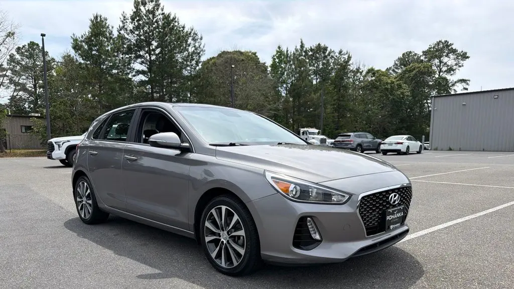 2020 Hyundai ELANTRA GT Base