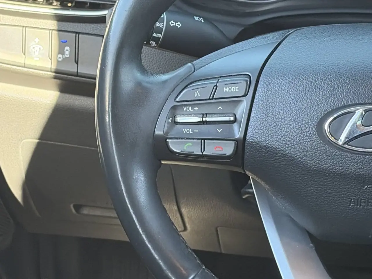 2018 Hyundai Elantra - $12,987