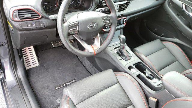 2018 Hyundai ELANTRA GT Sport
