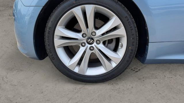 2012 Hyundai Genesis Coupe 2.0T