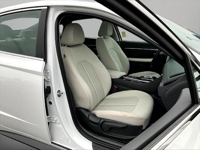 2022 Hyundai Sonata - $21,995