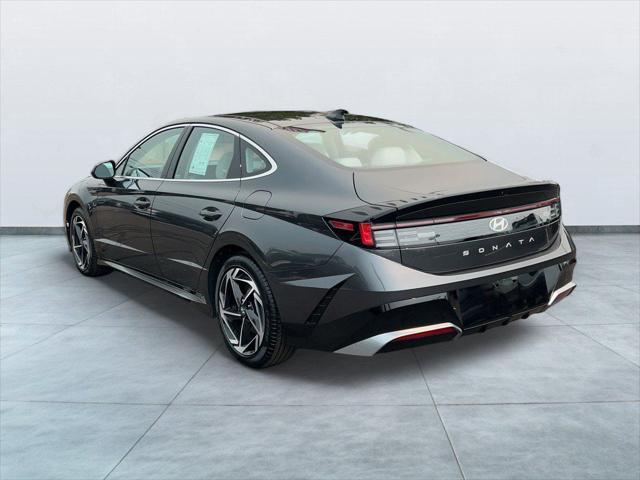 2025 Hyundai Sonata - $26,200