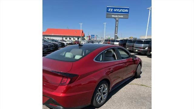 2023 Hyundai SONATA SEL