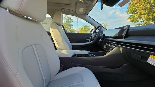 2025 Hyundai SONATA SEL Convenience