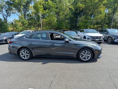 2023 Hyundai Sonata SEL 4DR Sedan