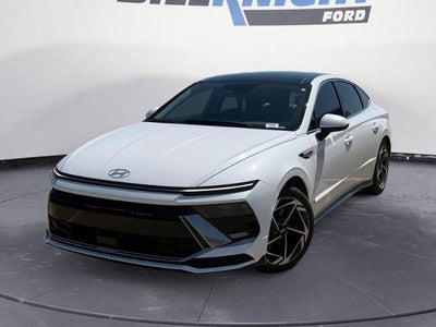 2025 Hyundai Sonata SEL Convenience 4DR Sedan