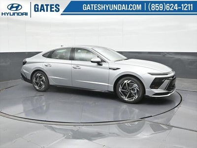 2025 Hyundai Sonata SEL Convenience 4DR Sedan