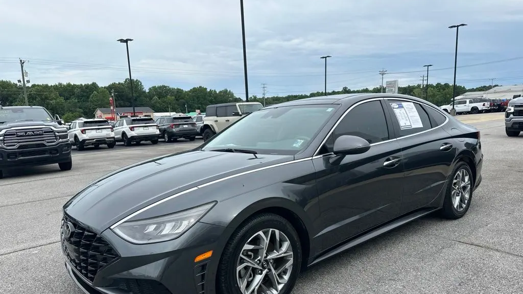 2023 Hyundai SONATA SEL