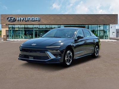 2025 Hyundai Sonata SEL Convenience 4DR Sedan